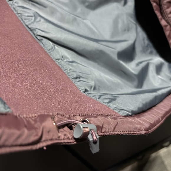 Carhartt Rain Defender lightweight, insulated (2 warmer) rugged flex jacket/coat - Picture 10 of 15